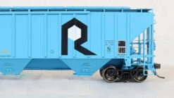 Tangent Scale Models 11228 PS 4750 Covered Hopper Rock Island RI #'s Vary -Alas Train Model Shop tangent scale models 11228 ps 4750 covered hopper rock island ri s vary 3