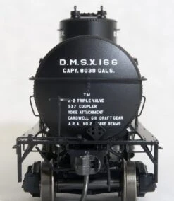 Tangent Scale Models 19016 GA 1917-design 8000 Gal Tank Car Dunbar Molasses DMSX -Alas Train Model Shop tangent scale models 19016 ga 1917 design 8000 gal tank car dunbar molasses dmsx 3