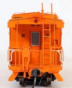 Tangent Scale Models 60213-01 IC Centralia Steel Wide Vision Caboose "Simplified 1987+" ICG 199431 7 Tangent Scale Models 60213-01 IC Centralia Steel Wide Vision Caboose "Simplified 1987+" ICG 199431 -Alas Train Model Shop tangent scale models 60213 01 ic centralia steel wide vision caboose simplified 1987 icg 199431 4